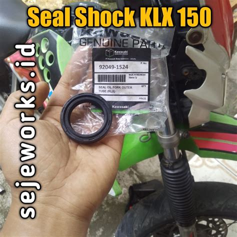 tips dan trik penggantian seal shock depan Satria Fu