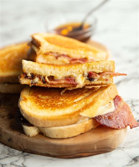 Ultimate Bacon Grilled Cheese