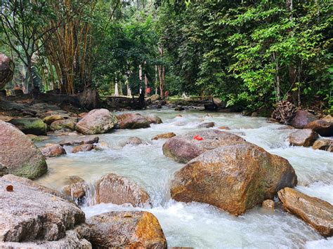 Kilalanin ang Magandang Tanawin ng Ulu Bendul Rapids sa Nueva Ecija