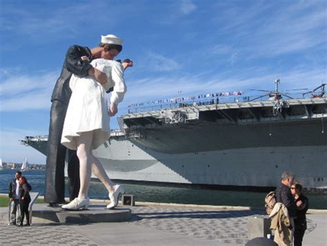 Unconditional Surrender Statue San Diego