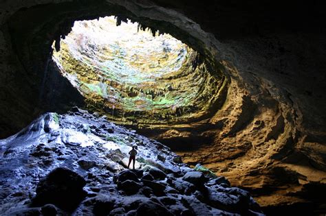 underground caves in texas
