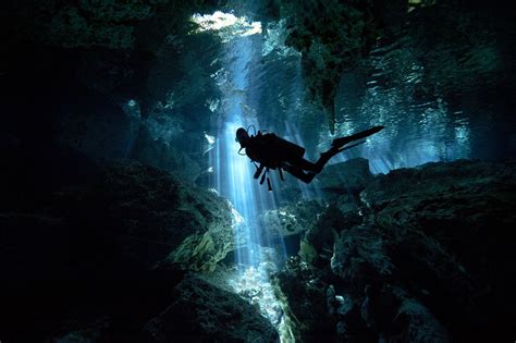 underwater caves in cancun