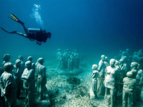 Underwater Statue Museum