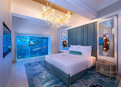 underwater suites at atlantis dubai