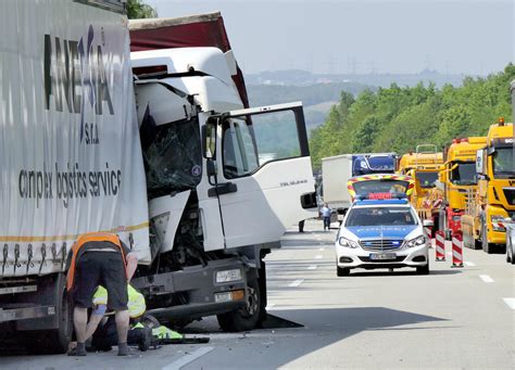 unfall auf der a 61 heute morgen gegen 10 uhr