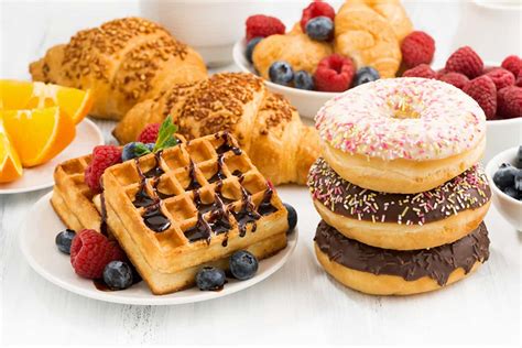 Common Unhealthy Brunch Foods image