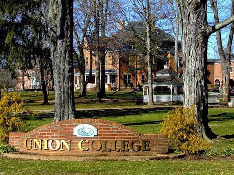 union college kentucky review