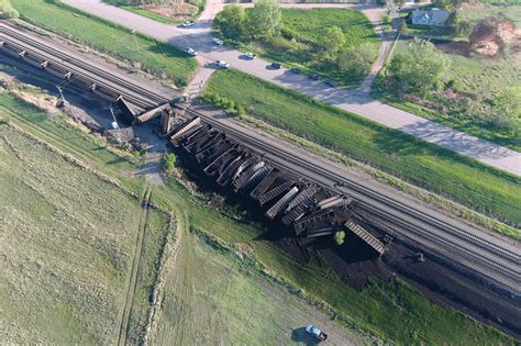 union pacific coal train derailment