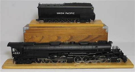 union pacific model trains for sale