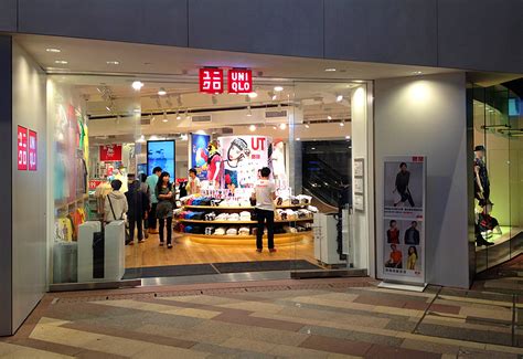 uniqlo shop in hk