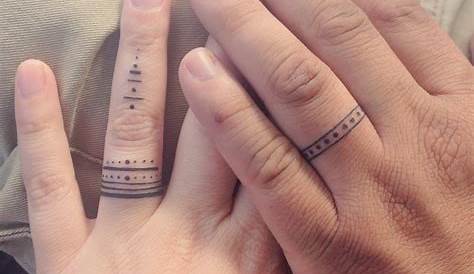 27 Lovely Wedding Ring Tattoos to Make with your Partner | Tiny Tattoo inc