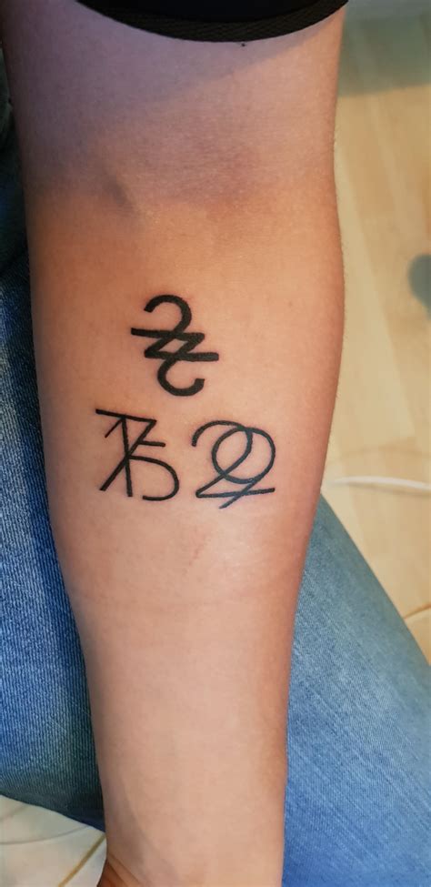 Unique 22 Tattoo Designs