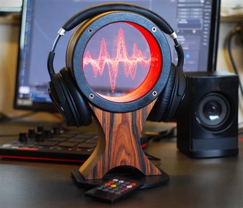unique headphone holder