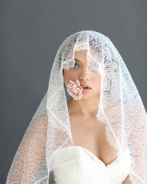 Unique Wedding Veils Lace