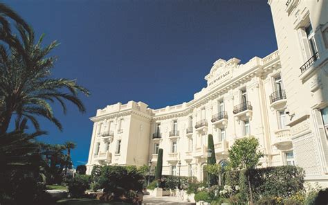 Unique Features of Hermitage Hotel
