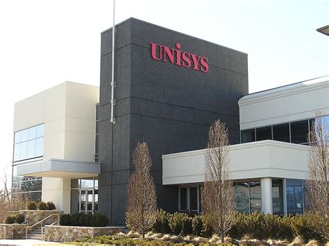 unisys headquarters removes name on building