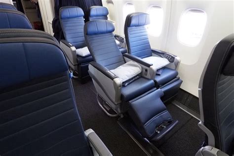 united 767-300 premium plus best seat