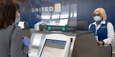 united airlines flight check in