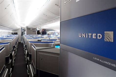 united airlines flights and car rental