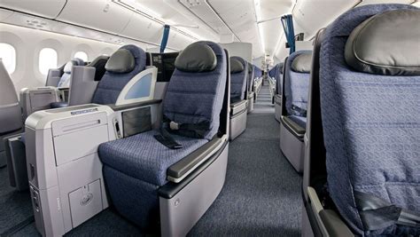 united boeing 787-9 dreamliner business class