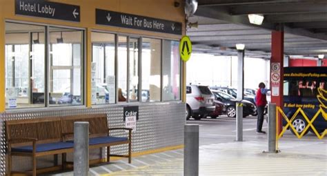 united car parking tullamarine