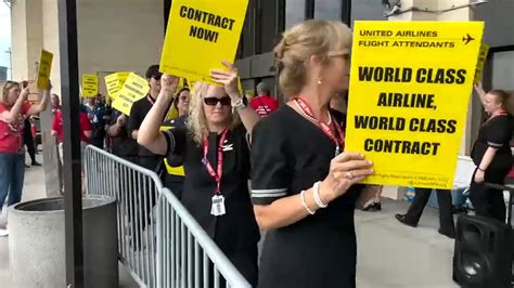 united flight attendants protest