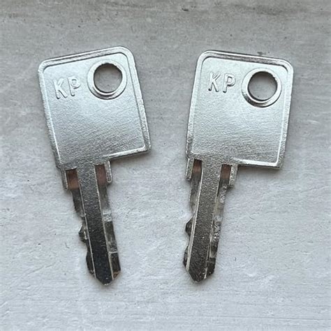 Universal File Cabinet Key