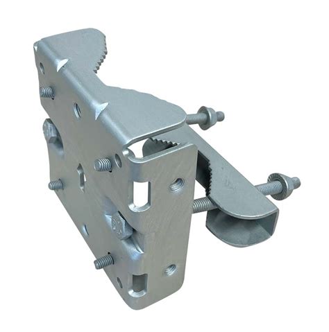 universal poles and brackets