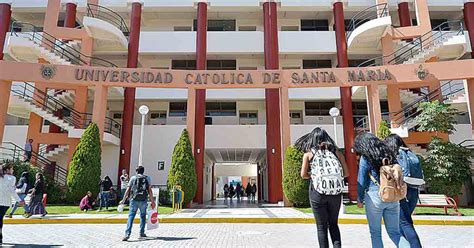 universidad catolica santa maria peru