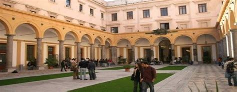 universidad de palermo italia