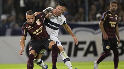 universitario vs gimnasia