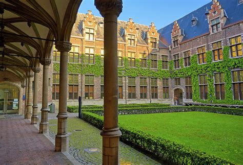 universities in antwerp belgium