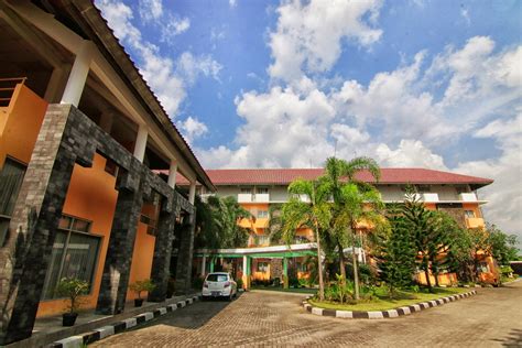 Hotel Populer Dekat Tugu Yogyakarta Pusat Kota Yogyakarta