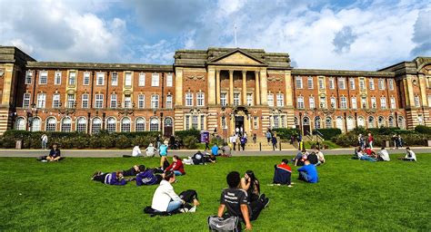 university in leeds uk