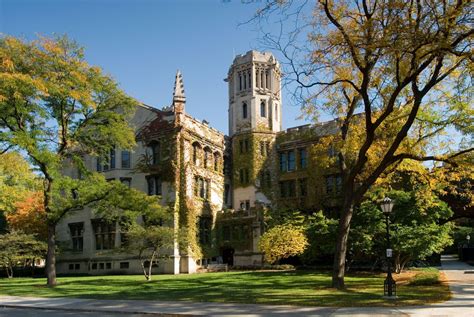 10 Smart Ways to Make the Most of University of Chicago