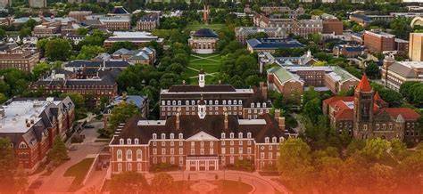 Everything About University of Illinois: Features, Costs, and Real Benefits