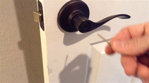Unlock Bathroom Door in 5 Seconds with Simple Tools YouTube