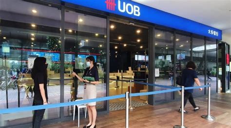 uob bank branch open on sunday singapore