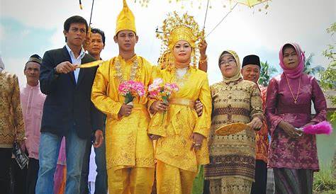 Prosesi Pernikahan Adat Kepulauan Riau