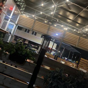 Discover Upper Crust Pizza Winter Haven: Exceptional Flavors Await!