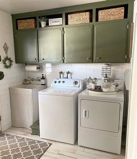 Upper Wall Cabinets For Laundry Room