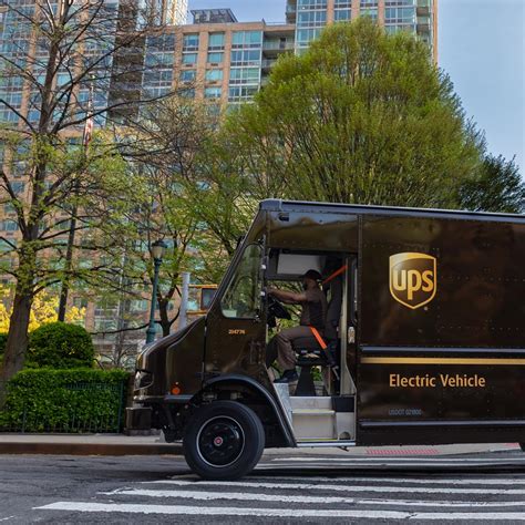 ups bronx