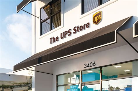 ups store and franchise