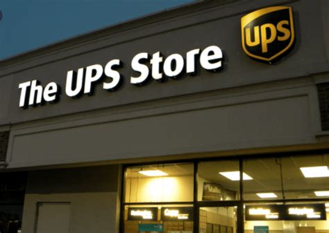 ups store location near me hours