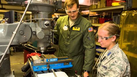 Us Air Force Aerospace Engineer