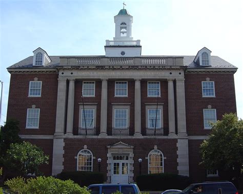 us courthouse alexandria va