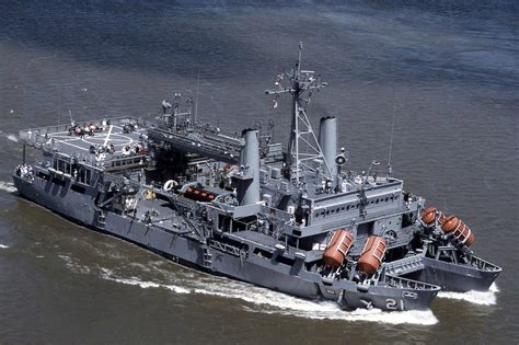 us navy rescue ship