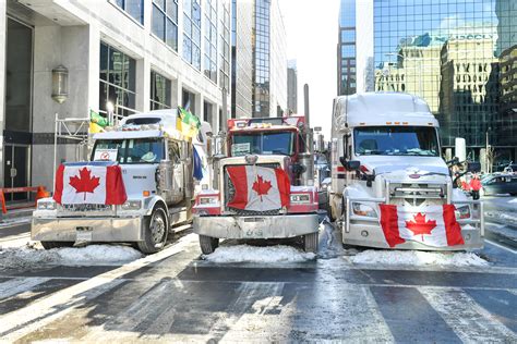 us truck convoy to canada