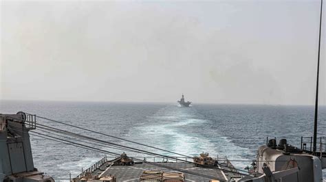 us-owned ship struck by missile near yemen