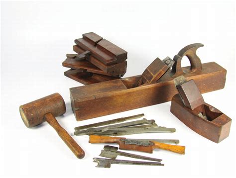 Woodworking Tools For Any Beginning Landscaper